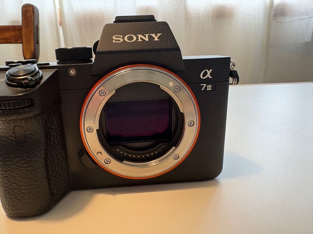 SONY α7III ミラーレスカメラ 本体