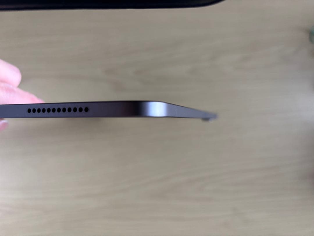 iPad Air(第5世代)64GB Wi-Fiモデル スペースグレイ