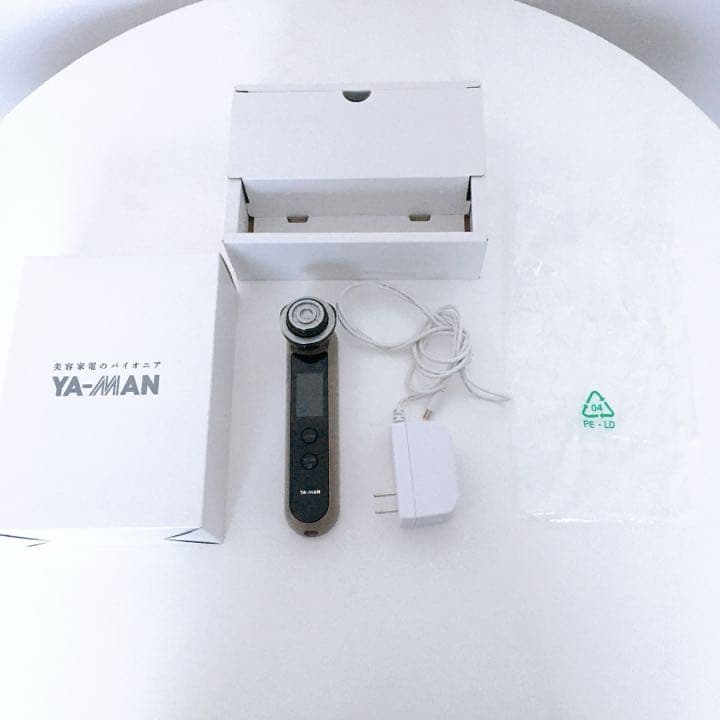 ヤーマン　美顔器　YA−MAN HRF-10T
