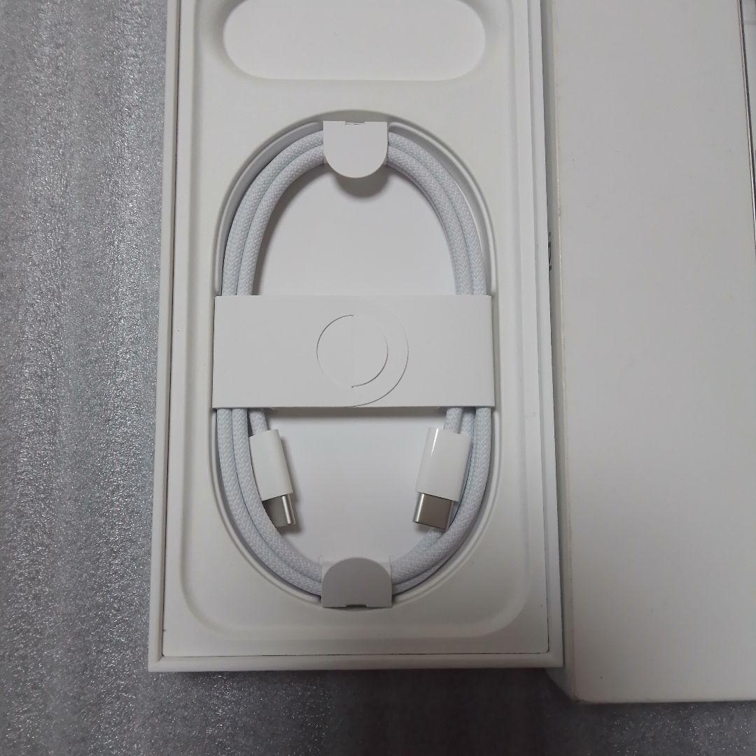 Apple iPhoneAir クラウドホワイト 本体　256GB