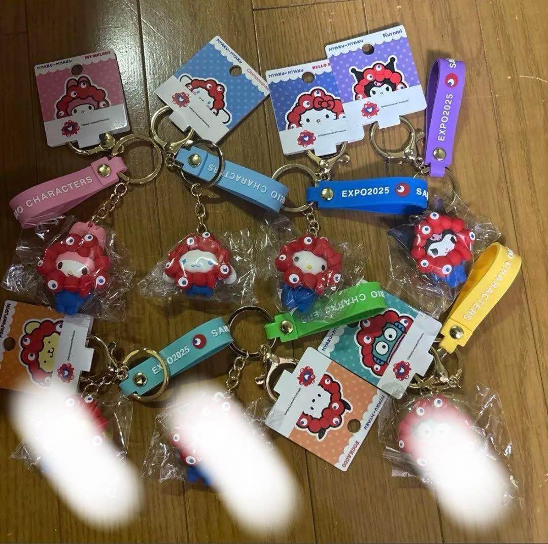 大阪万博　関西万博　ミャクミャク　サンリオキャラクターズ