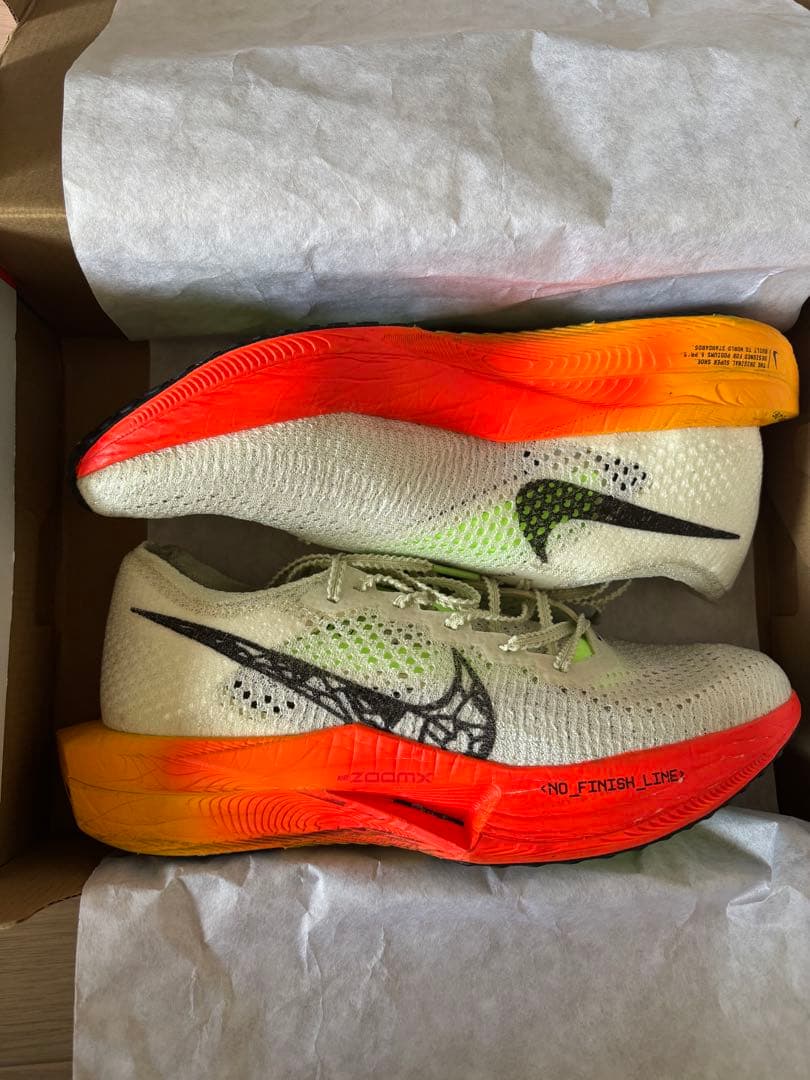 m.iida様限定　　最安値【日本未発売限定】ナイキ ヴェイパーフライ 3