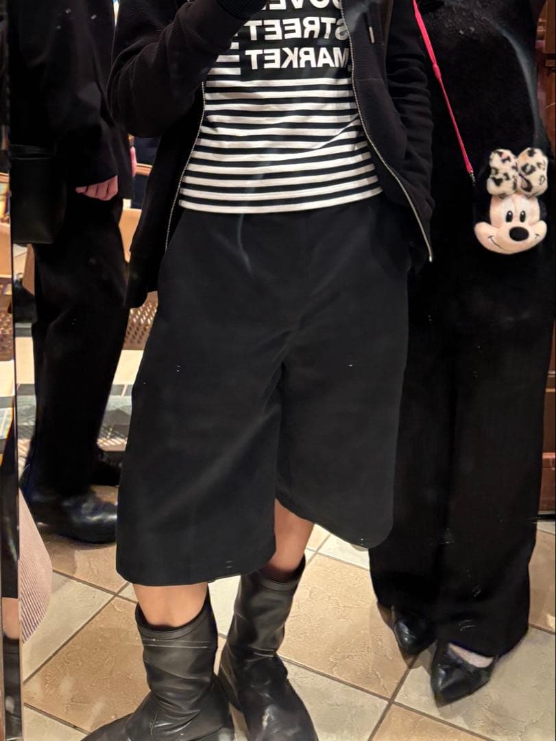 Sullen ショートパンツ