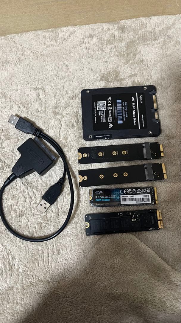 Apacer 240GB 2.5インチ SSD USB接続ケーブル付き