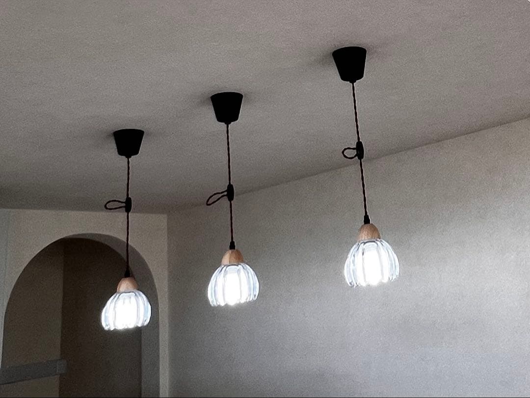 美品　ペンダントライト3個　購入時15800円