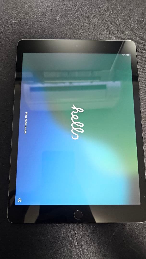 Apple iPad (第9世代) WI-FI スペースグレー