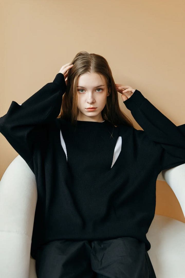 e*様 【本日のみお値下げ・試着のみ】UNOF/ SLIT KNIT PULLO