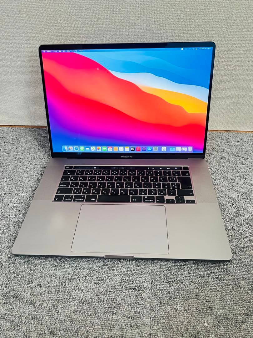Macbook Pro 2019 16インチ i9-64gb-1TB