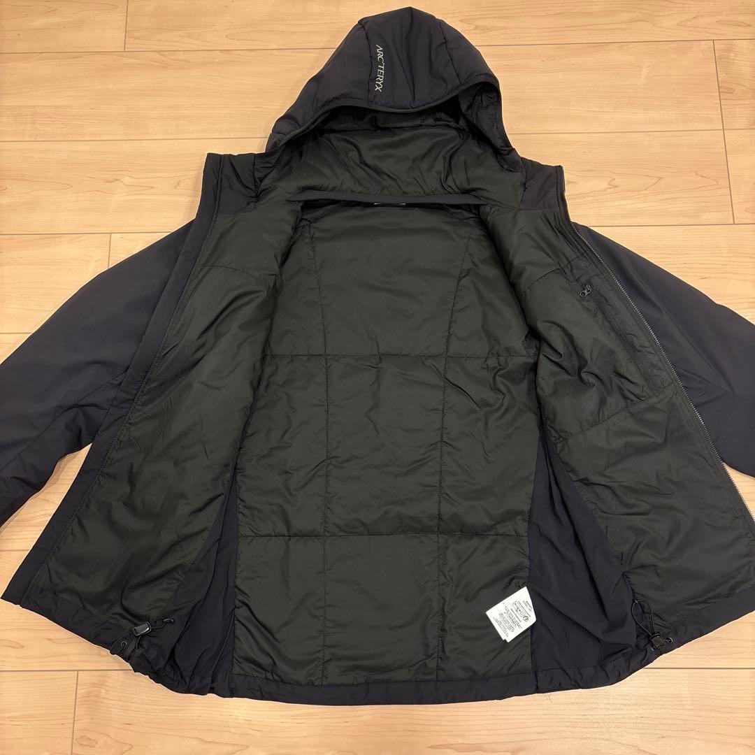 【ヨッシー】ARC'TERYX アトムSVフーディーblack
