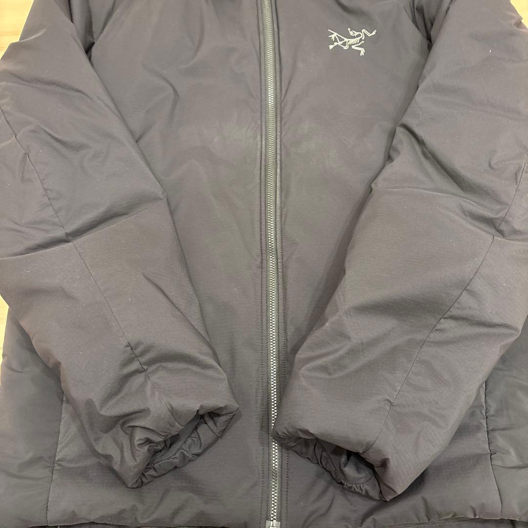 【ヨッシー】ARC'TERYX アトムSVフーディーblack