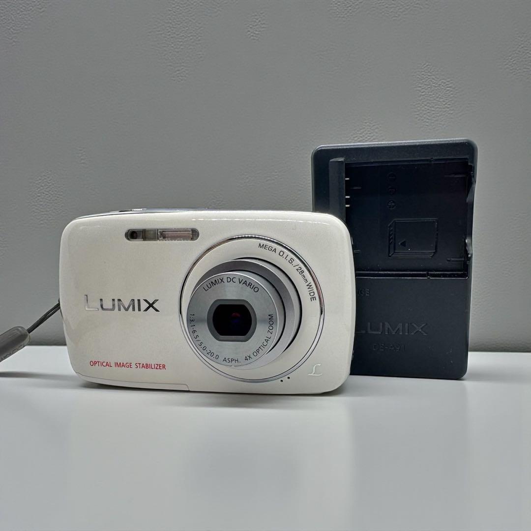 Panasonic LUMIX DMC-S1 デジカメ