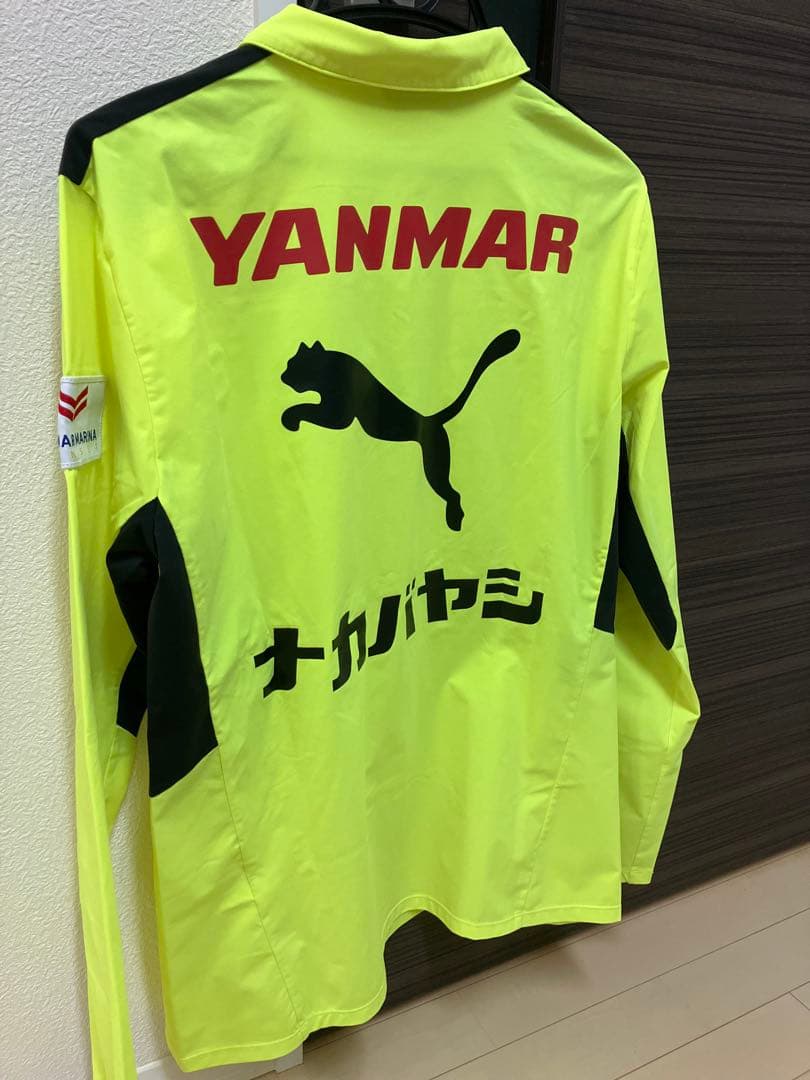 【未使用】セレッソ大阪　PUMA 蛍光イエロー 長袖シャツ YANMAR