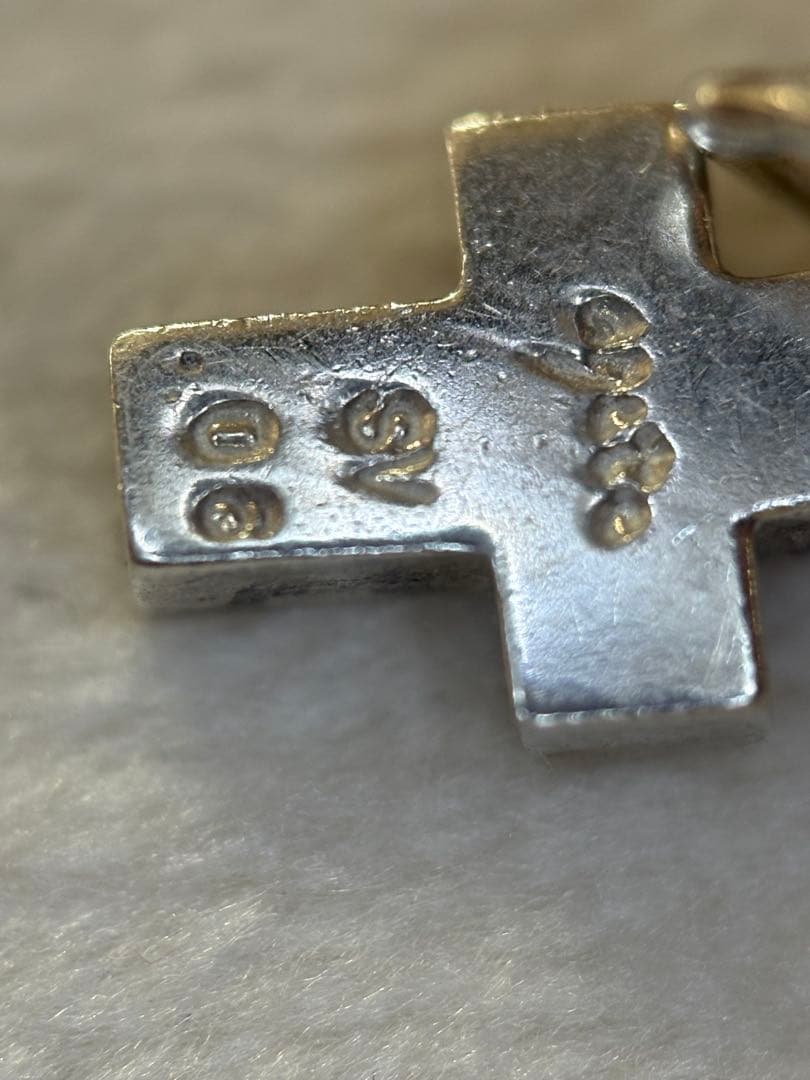 アガット　k10 クロス　十字架　ダイヤモンド0.06ct ネックレストップ