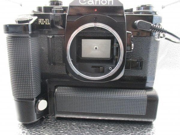 Canon高級一眼レフ カメラ A-1ボディ レンズ付 希少な動作品 一式