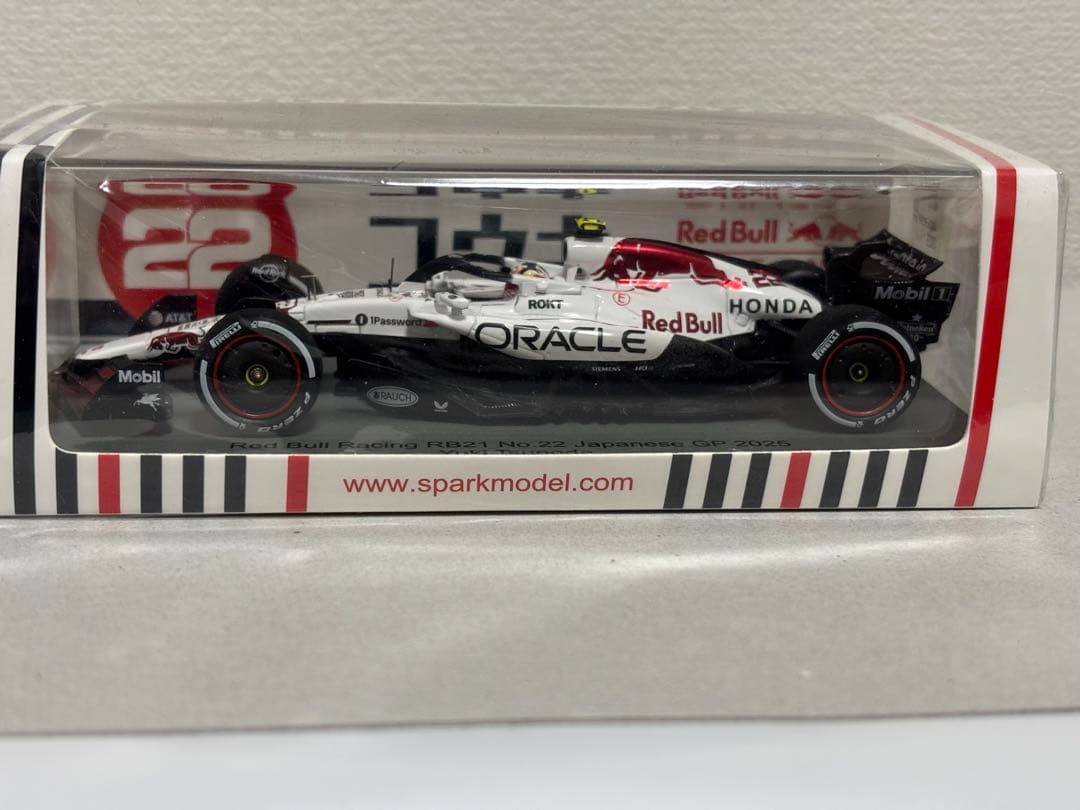 スパーク1/43Red Bull Racing RB21 日本GP角田祐毅