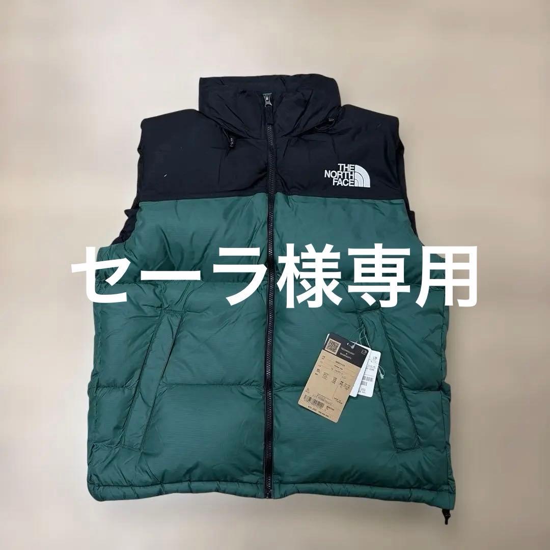 セーラ　THE NORTH FACE Nuptse Vest