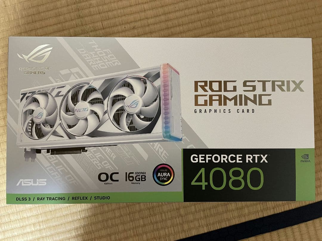 グラフィックボード・グラボ・ビデオカード ASUS GeForce RTX 4080 16GB GDDR6X White
