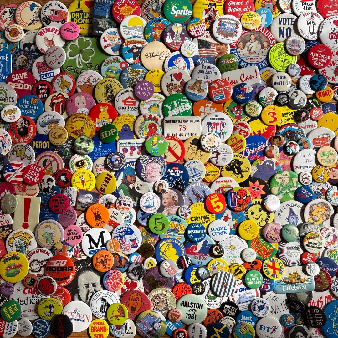 S*N様 ヴィンテージ缶バッジ300個OVER ／US／UK VINTAGE