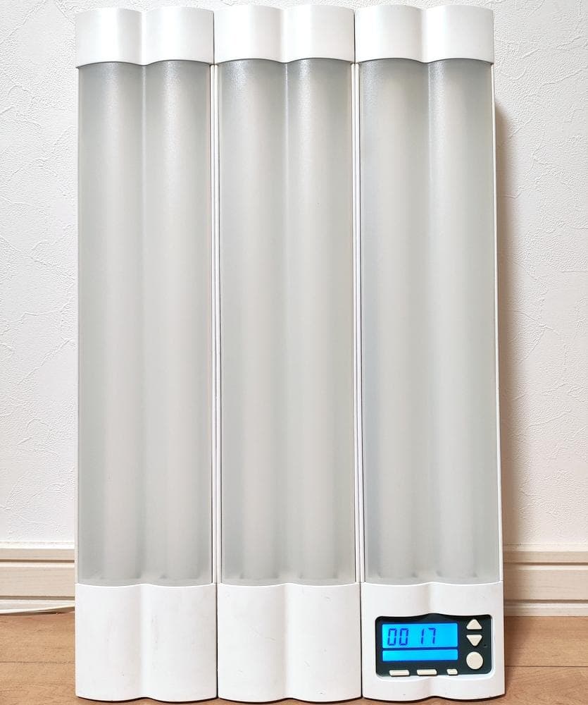 ソーラートーン ブライトライトME 光療法の標準器 高照度照明 冬季うつ病