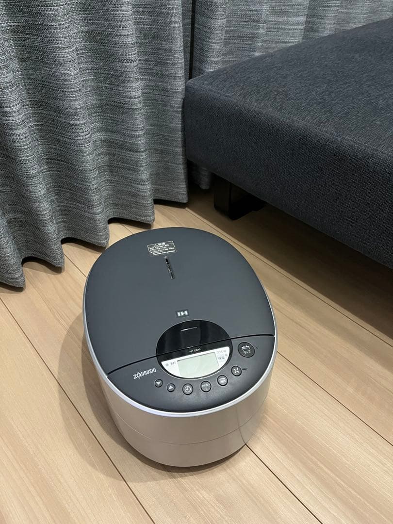 象印 IH炊飯器 NP-DB10 グレー✖️シルバー【美品】