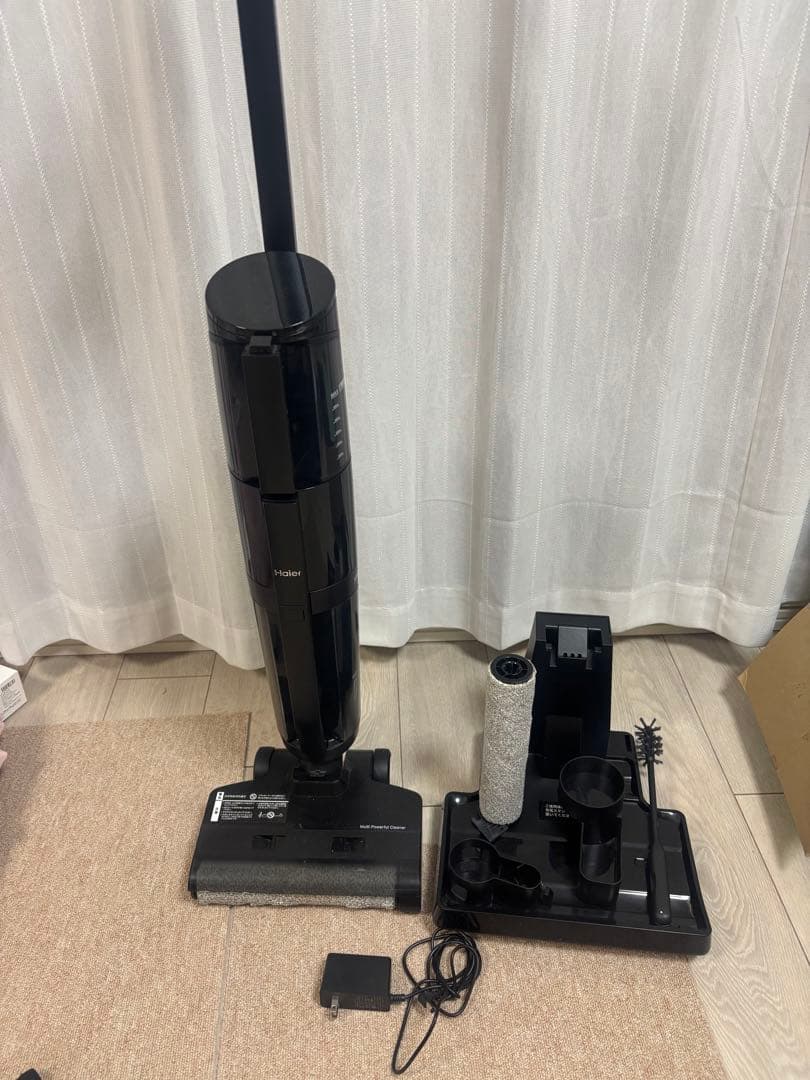 Haier ハイアール　コードレス式床拭き掃除機　JC-M1NJ-W