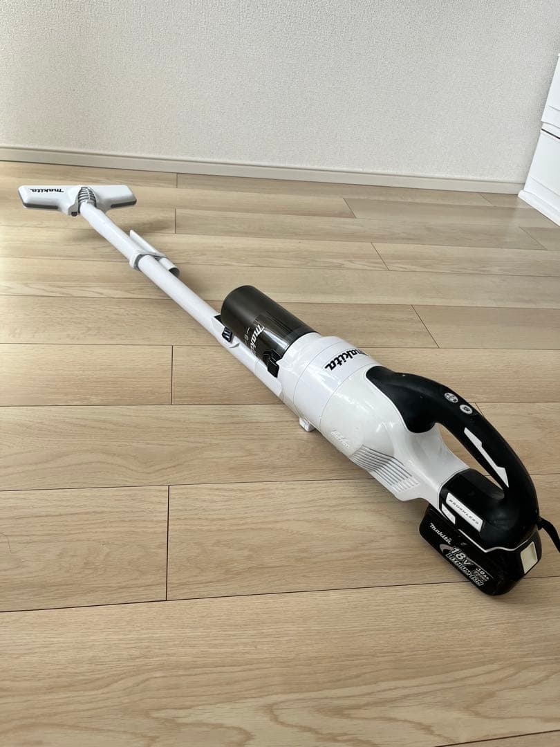 Makita マキタ　掃除機　CL281FD