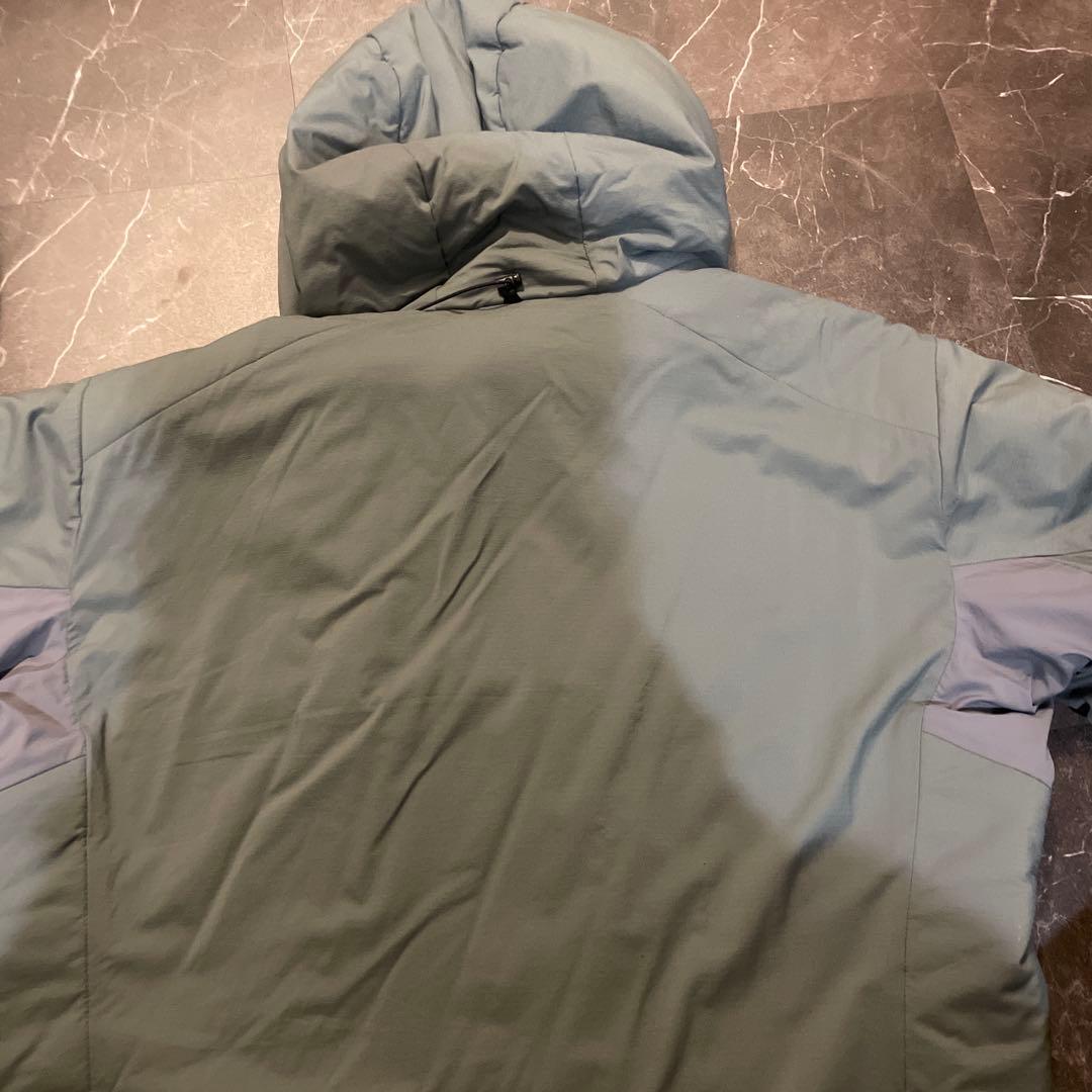 ARC'TERYX フード付きダウンジャケット Lサイズ グレー