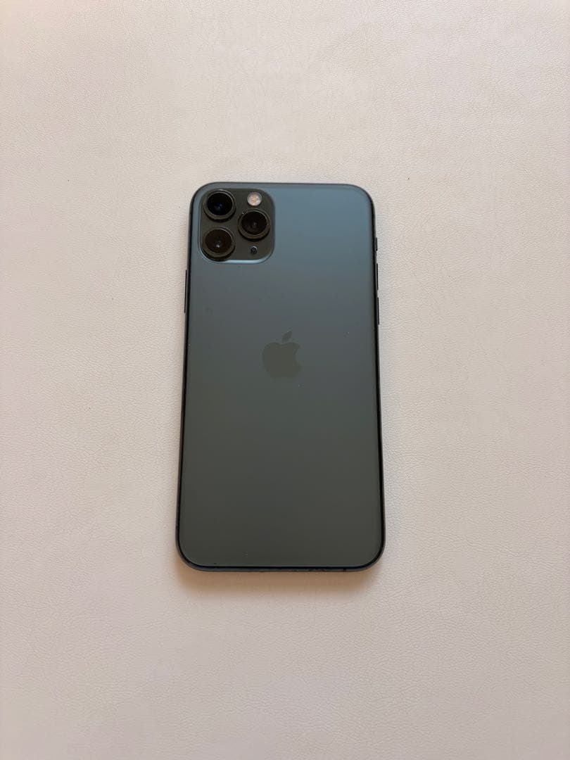 iPhone 11 Pro ミッドナイトグリーン本体　256GB SIMフリー