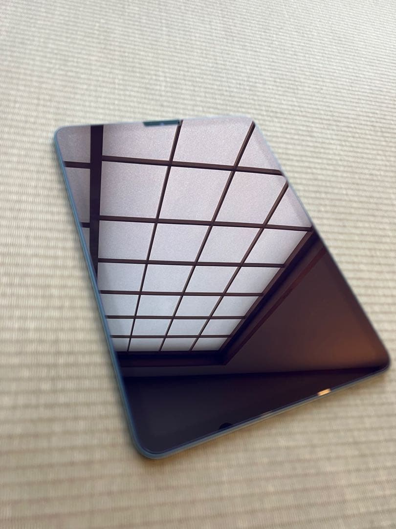 iPad Air第5世代　Wi-Fiモデル　64GB ブルー