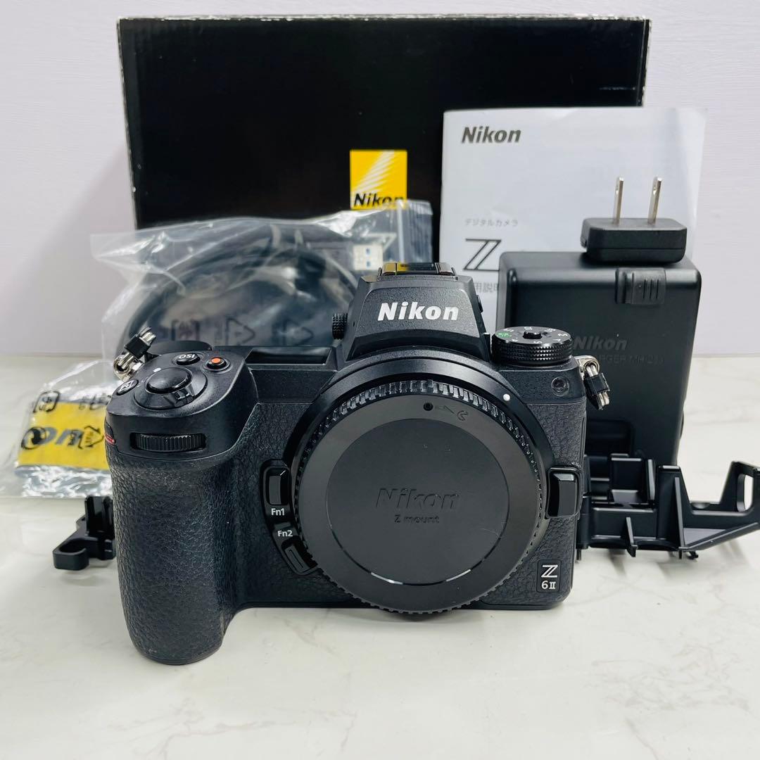 Nikon Z 6II ボディ ショット数27,796 WW7989