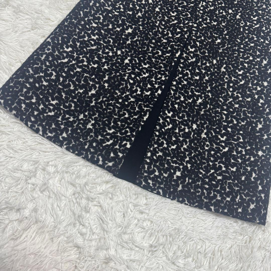 極上美品 Leilian レリアン 織柄ロングベスト 定価7.1