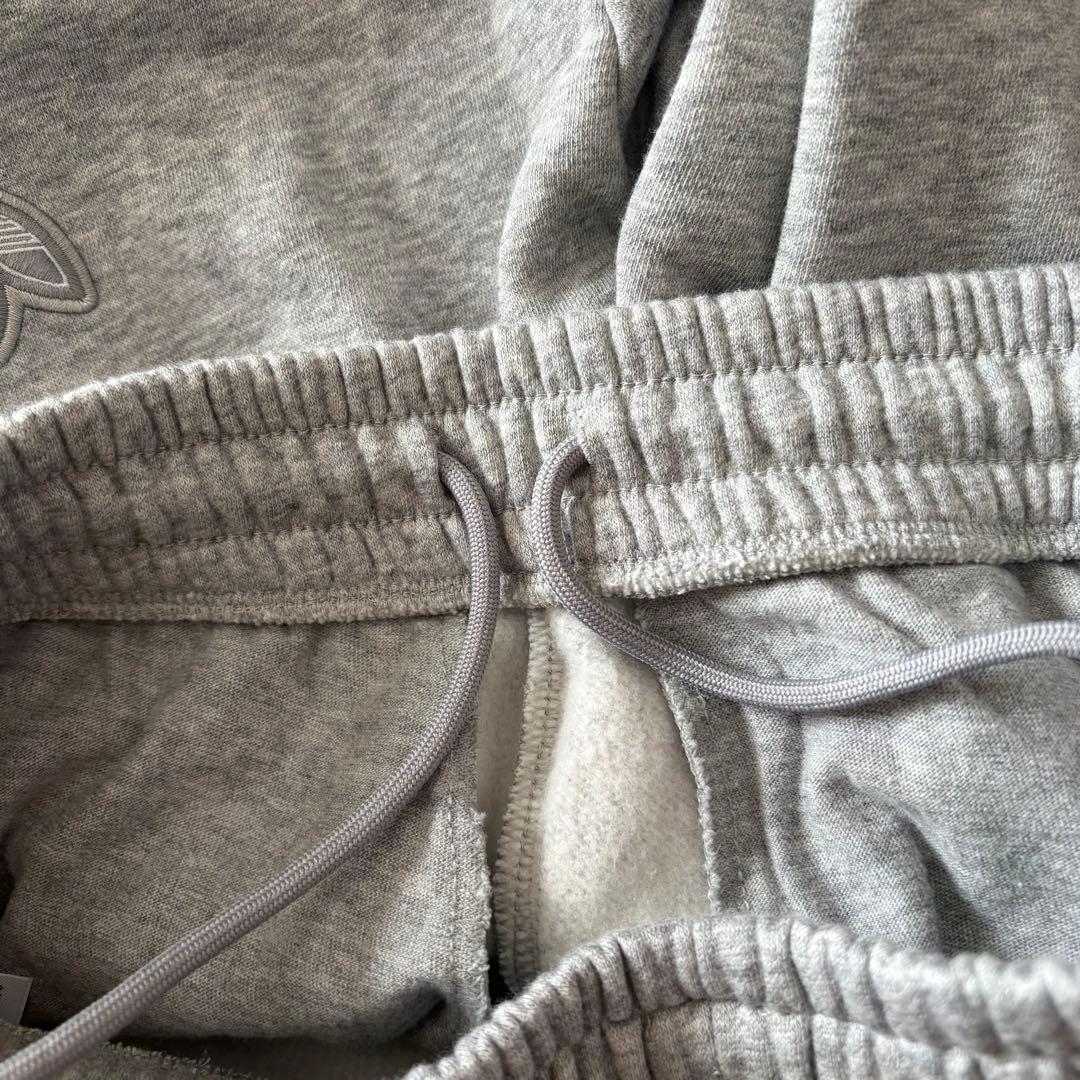 adidasアディダスオリジナルス セットアップ グレー上S下M