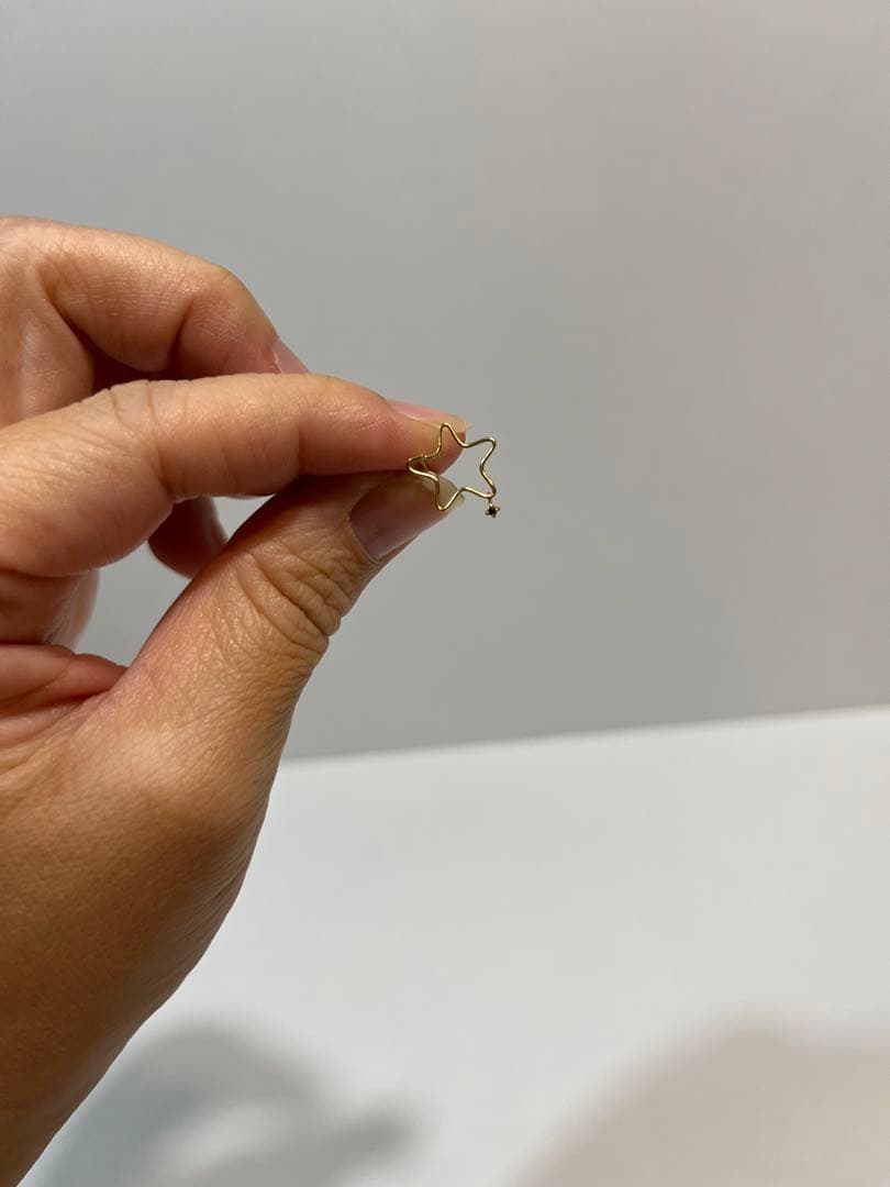 【美品】e.m. little emblem リトルエンブレムイーエム　星ピアス