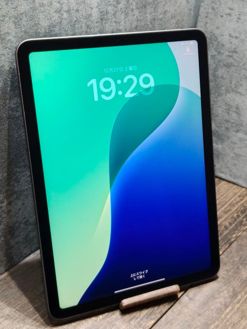 美品 iPad air 第4世代 64GB 222