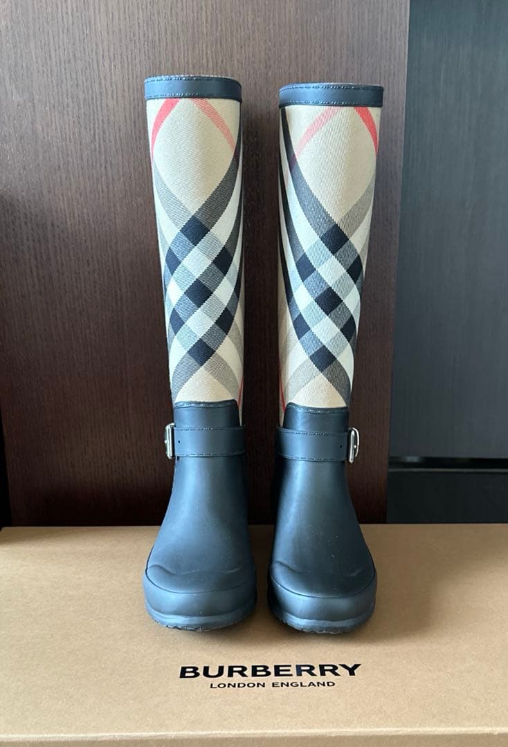 2日限定お値下げ　バーバリー　Burberry ブーツ　レインブーツ　35サイズ