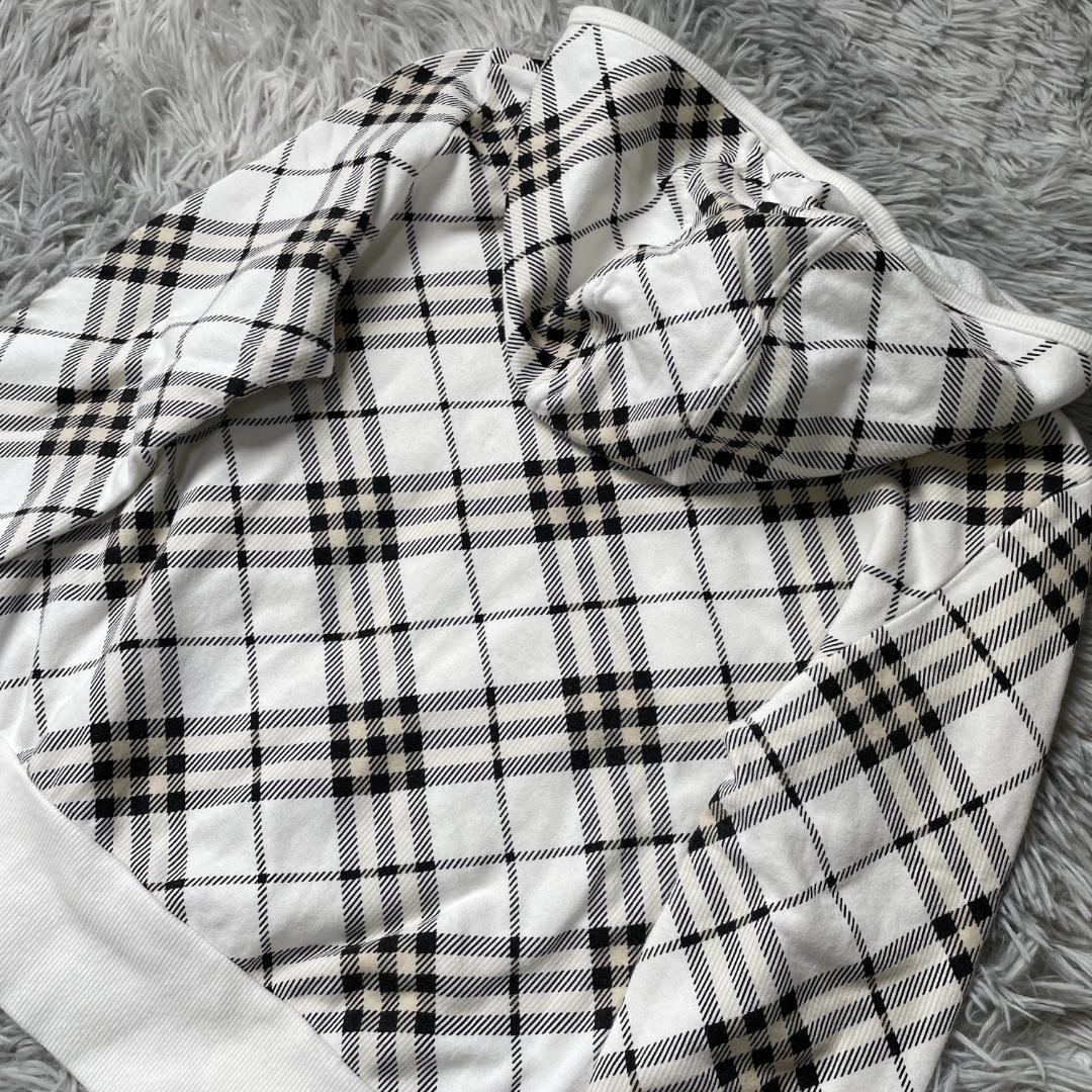 バーバリーブルーレーベル ノバチェック ジップパーカー 日本製 白