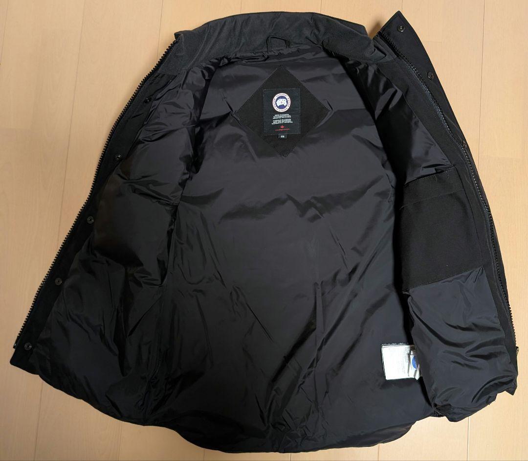 カナダグース　ダウンベスト　ブラック　Мサイズ