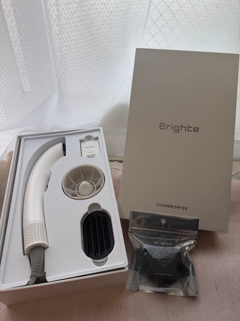 ヘアドライヤー　SHOWER DRYER