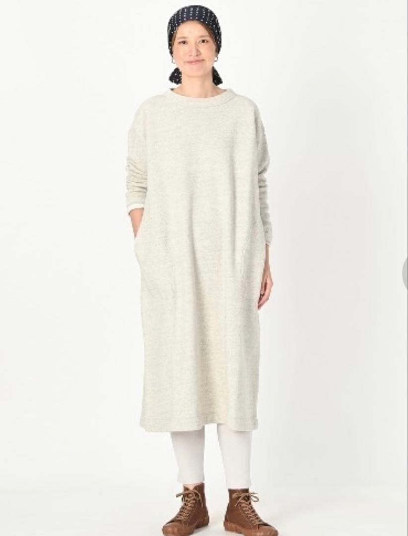 45R（フォーティーファイブアール）| 裏毛の17色ドレス